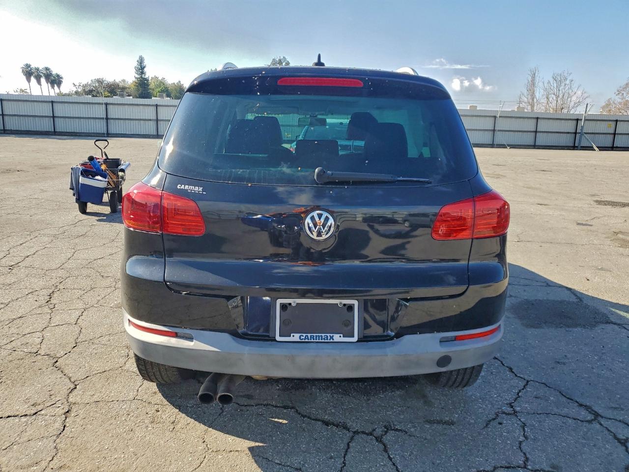 2017 Volkswagen Tiguan Wolfsburg VIN: WVGRV7AXXHK022211 Lot: 93934015