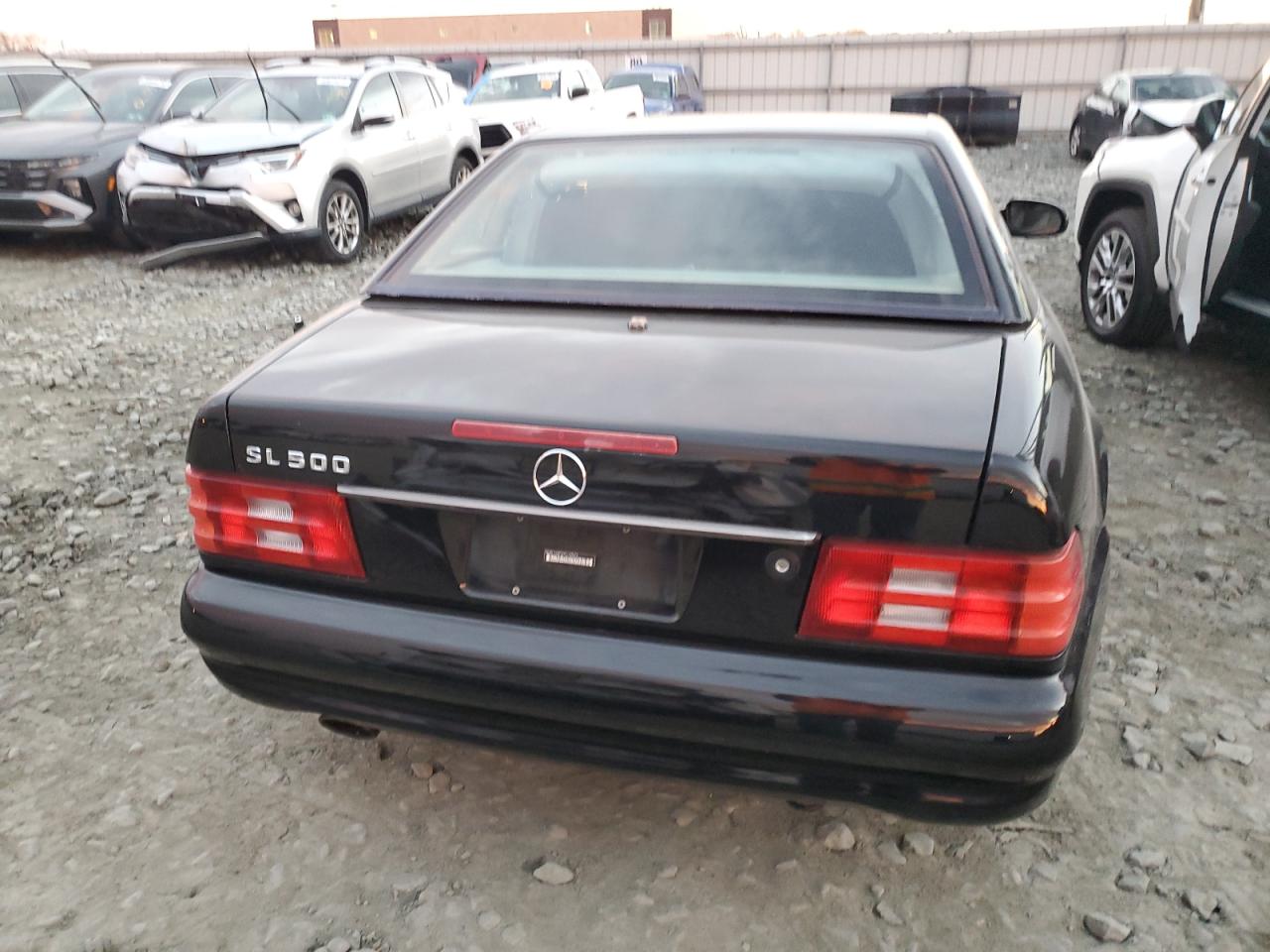 2000 Mercedes-Benz Sl 500 VIN: WDBFA68F3YF194873 Lot: 91527945