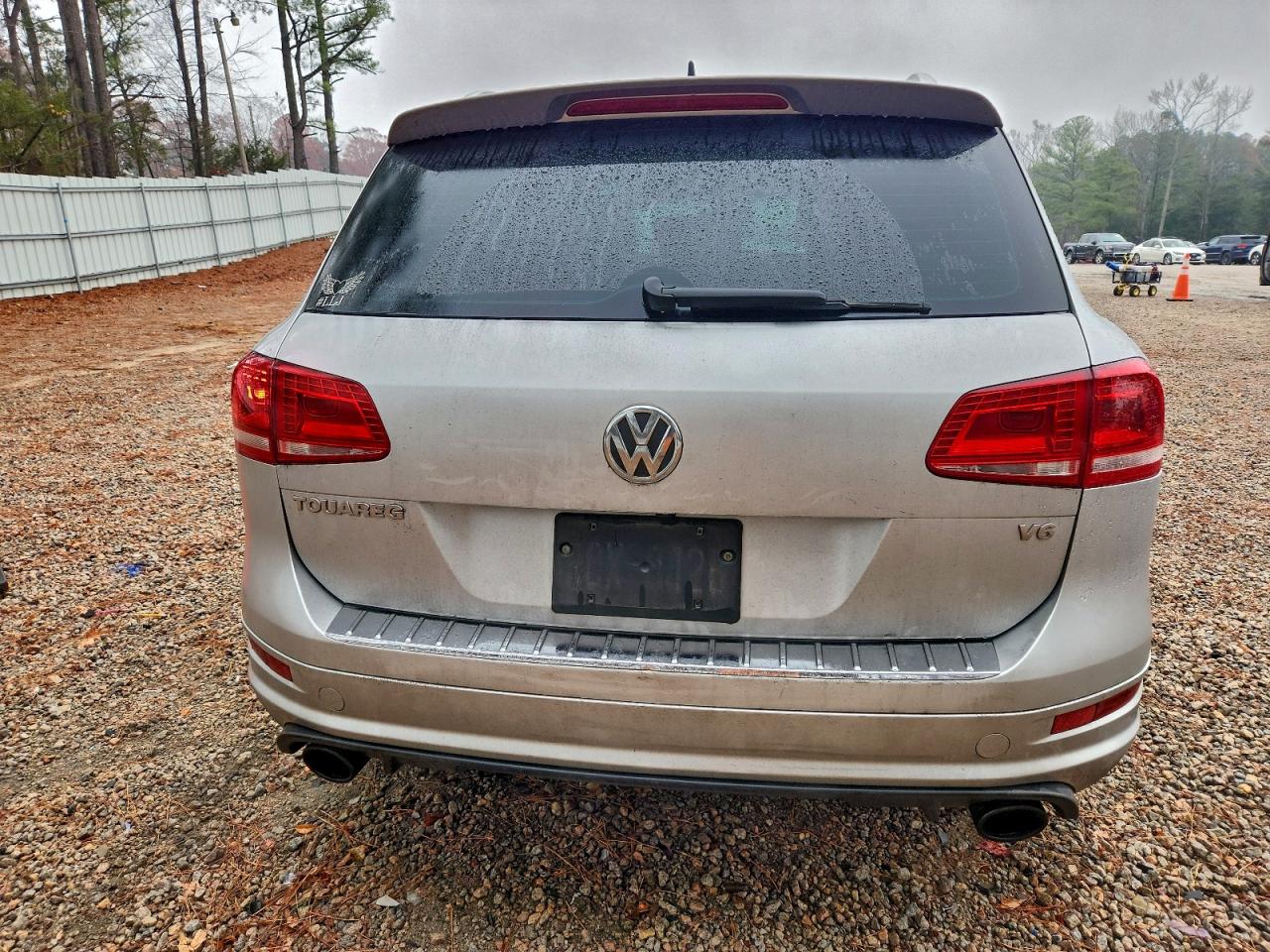 2014 Volkswagen Touareg V6 VIN: WVGDF9BP5ED002210 Lot: 93472365