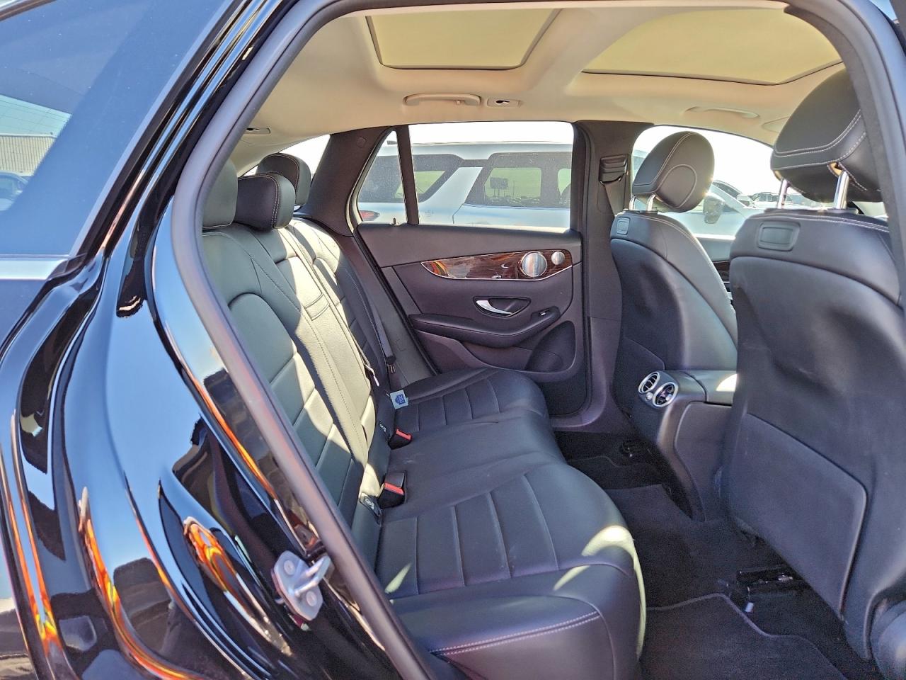 2019 Mercedes-Benz Glc 300 VIN: WDC0G4JB3KF576050 Lot: 93439995