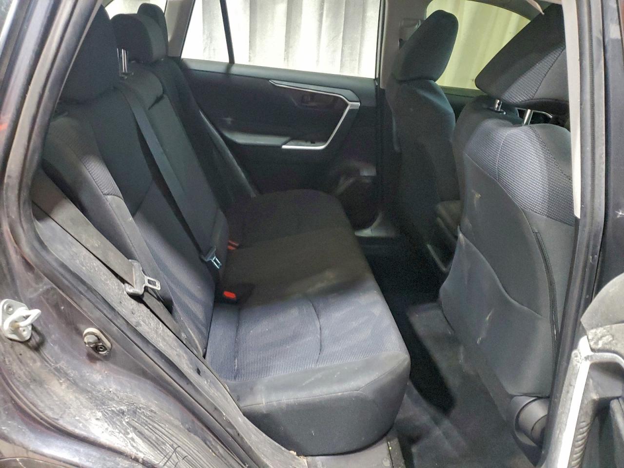 2020 Toyota Rav4 Le VIN: JTMF1RFV6LD068461 Lot: 53196954