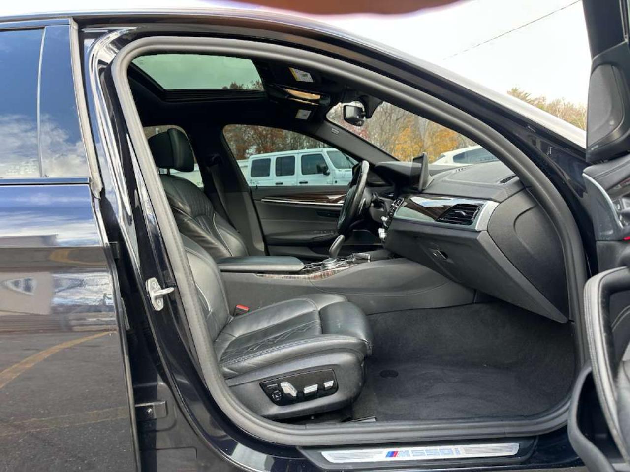 Фото: WBA13BK07NCH59691