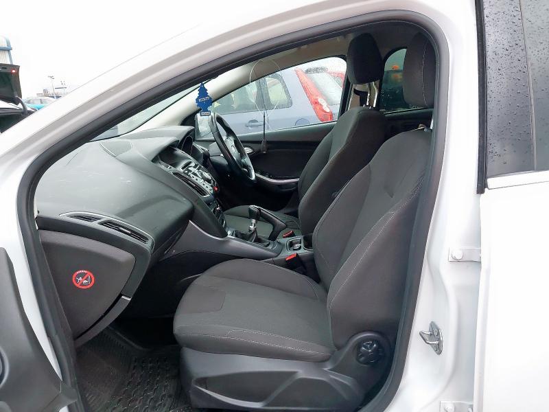 2014 FORD FOCUS 1.6 TDCI 115 TITANIUM NAVIGATOR 5DR