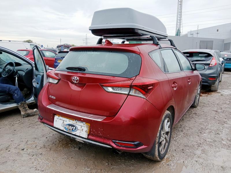 2017 TOYOTA AURIS 1.2T BUSINESS EDITION TSS 5DR