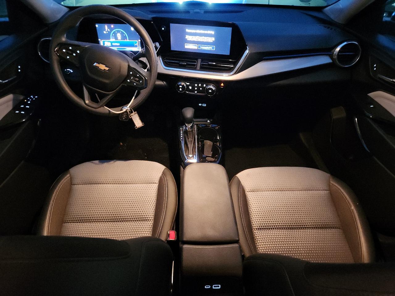 2025 Chevrolet Trax 1Lt VIN: KL77LHEP2SC245729 Lot: 92948475