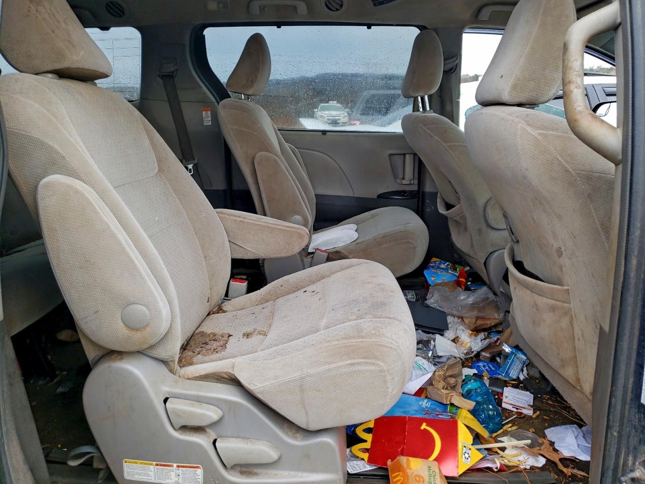 2015 Toyota Sienna Le VIN: 5TDJK3DC6FS095741 Lot: 92858565