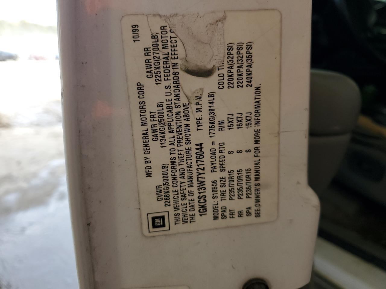 2000 GMC Jimmy VIN: 1GKCS13W7Y2176044 Lot: 91491235