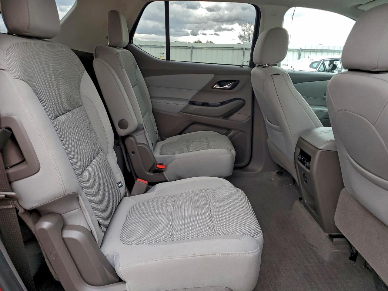 2018 Chevrolet Traverse Lt VIN: 1GNERGKW9JJ274936 Lot: 94064695