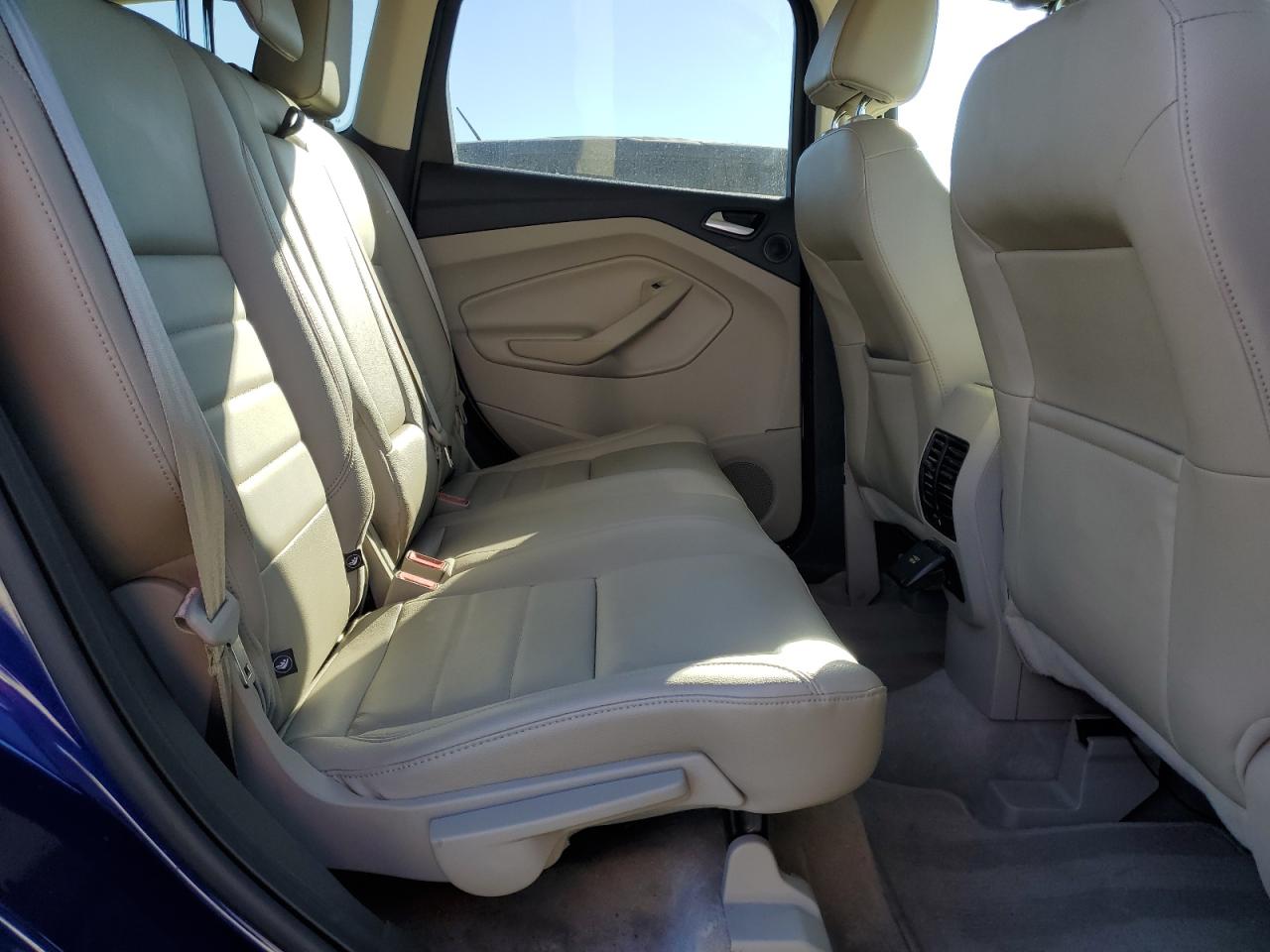 2015 Ford Escape Se VIN: 1FMCU9G97FUB69360 Lot: 91332385