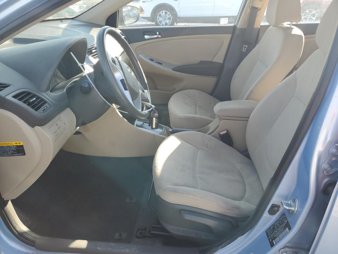 2013 Hyundai Accent Gls VIN: KMHCU4AE1DU320313 Lot: 93402955