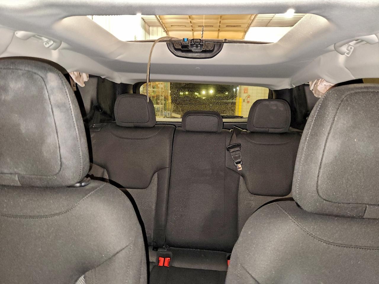 2017 Jeep Renegade Sport VIN: ZACCJBAB3HPE51743 Lot: 94297295