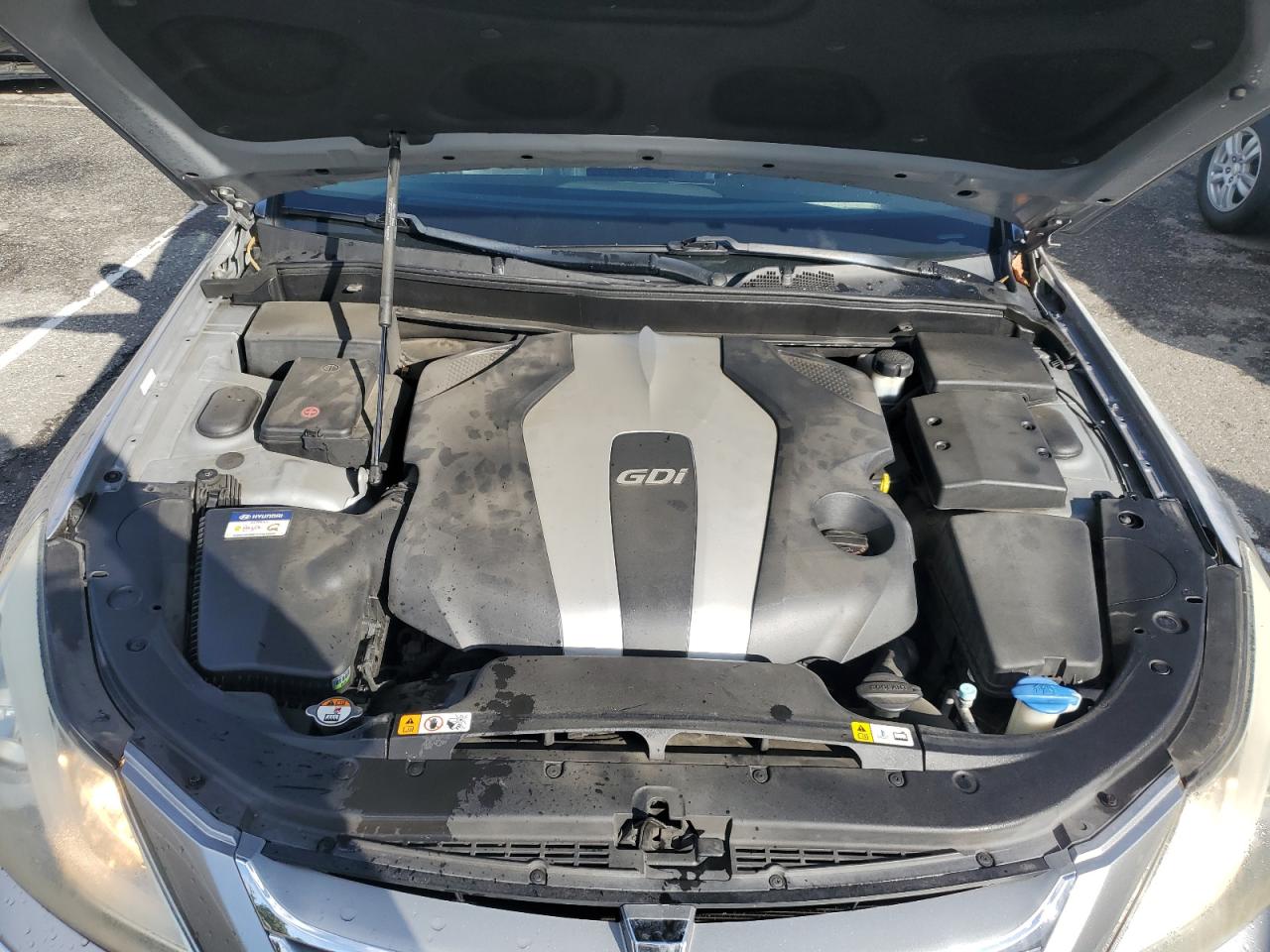 2013 Hyundai Genesis 3.8L VIN: KMHGC4DD5DU229469 Lot: 93244715