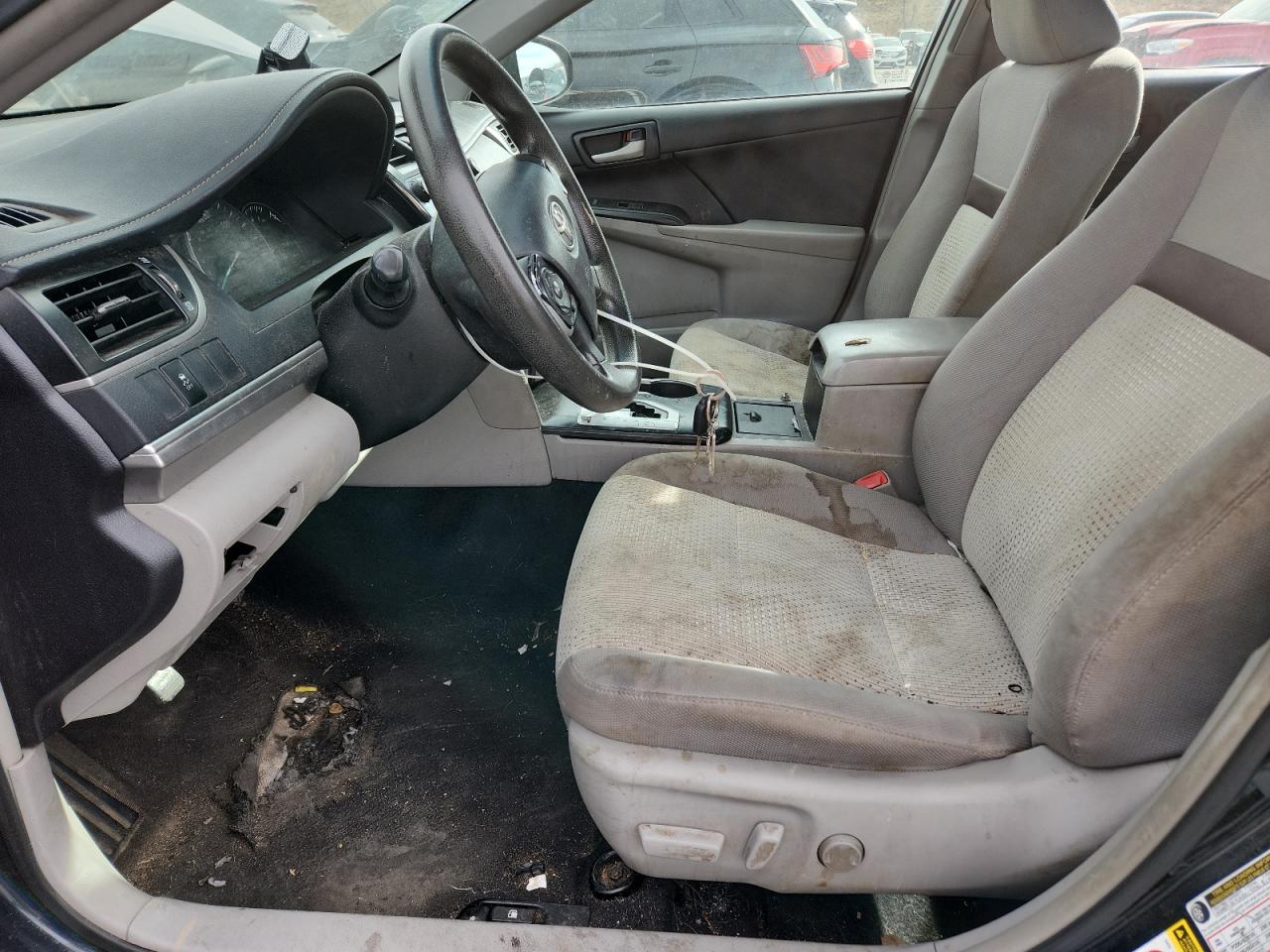 2014 Toyota Camry L VIN: 4T1BF1FKXEU422598 Lot: 92062675