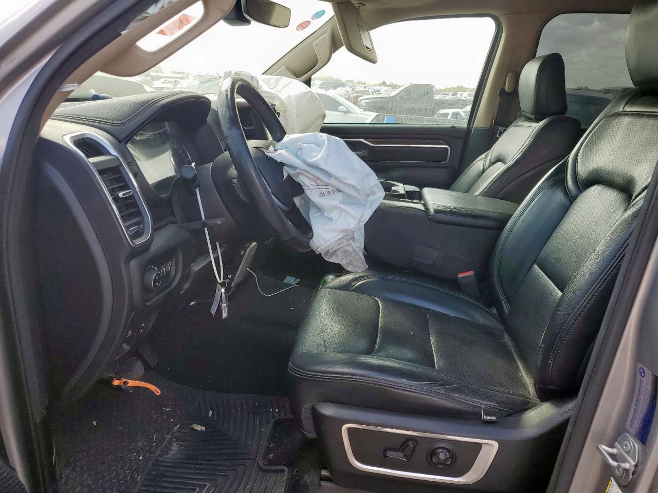 2019 Ram 1500 Laramie VIN: 1C6RREDT4KN785697 Lot: 91732415