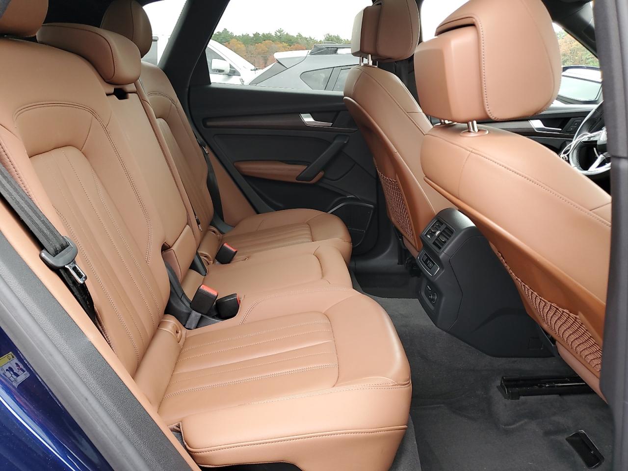 2021 Audi Q5 Premium Plus VIN: WA1BAAFY0M2058221 Lot: 92086425