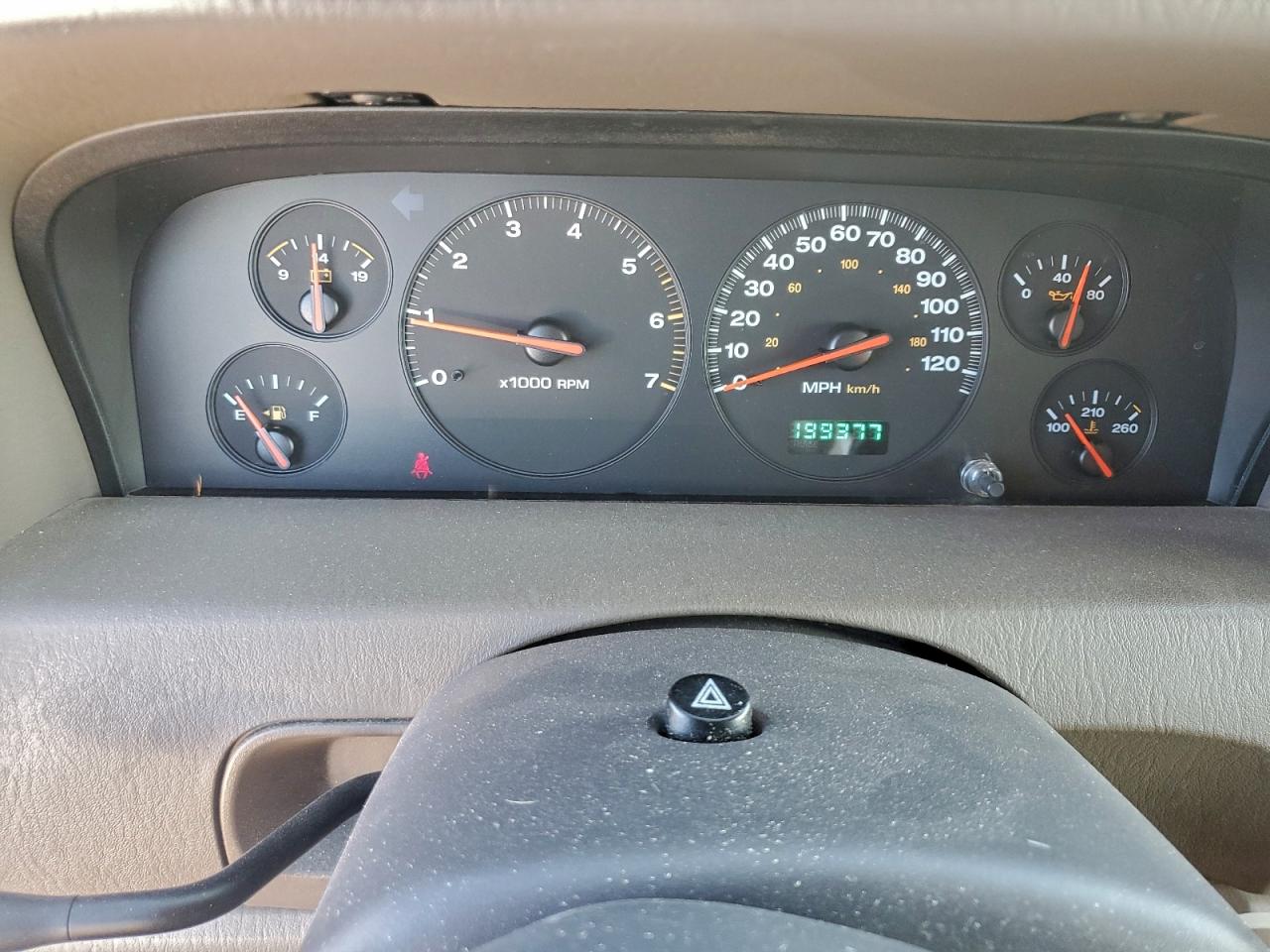 2001 Jeep Grand Cherokee Laredo VIN: 1J4GW48N71C547233 Lot: 94404115