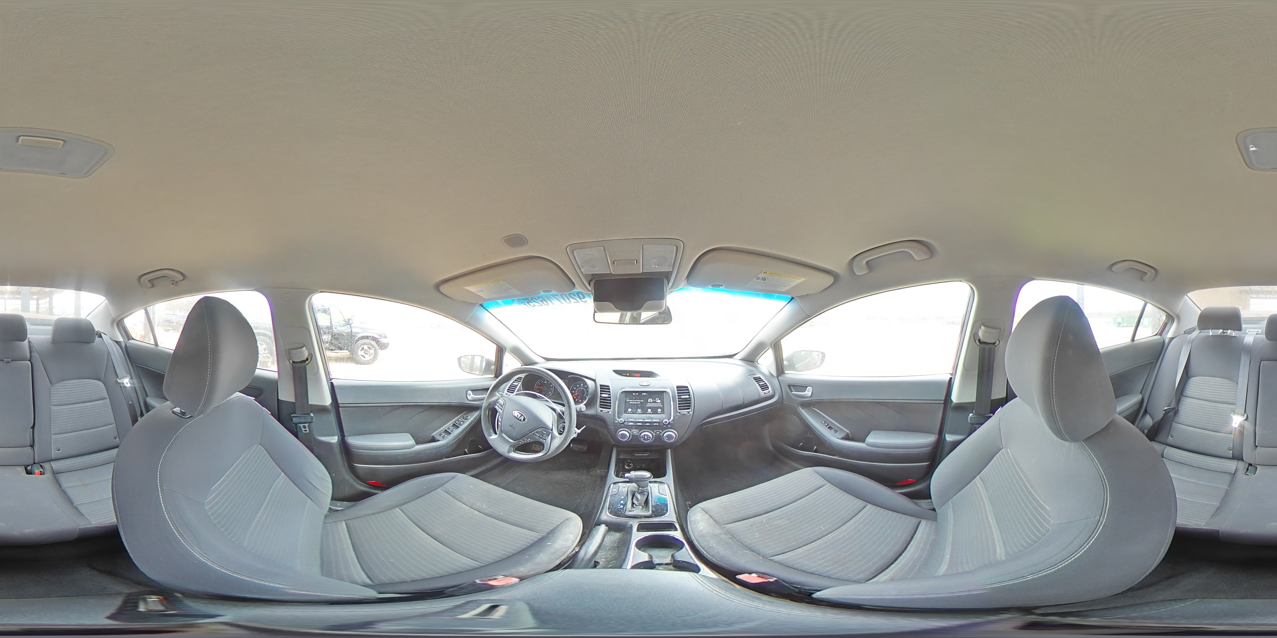 2018 Kia Forte Lx VIN: 3KPFL4A76JE198984 Lot: 92071625