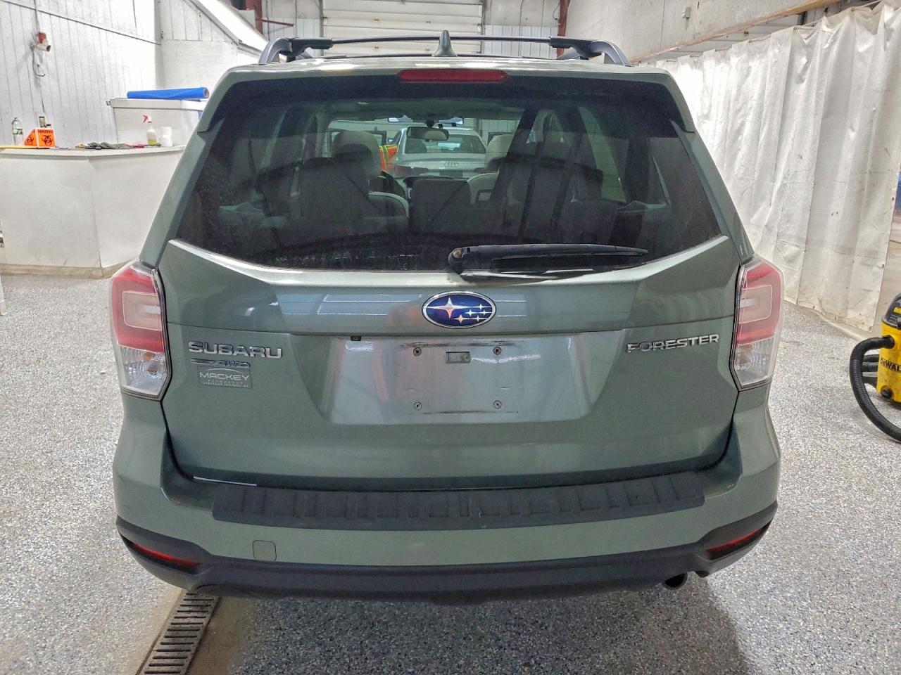 2018 Subaru Forester 2.5I Premium VIN: JF2SJAEC0JH445079 Lot: 93872075