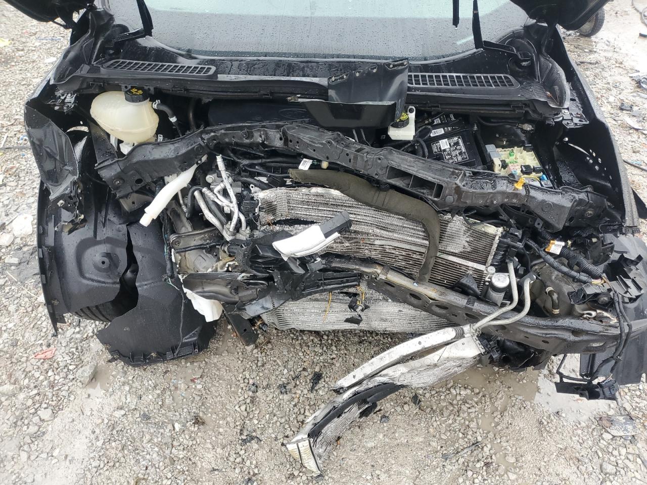 2017 Ford Escape Se VIN: 1FMCU0GD4HUD08556 Lot: 93398485