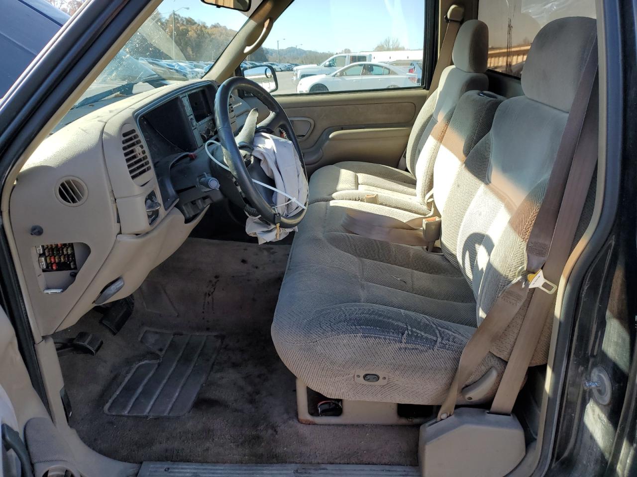 1996 Chevrolet Gmt-400 K1500 VIN: 1GCEK14R0TZ215568 Lot: 92440775