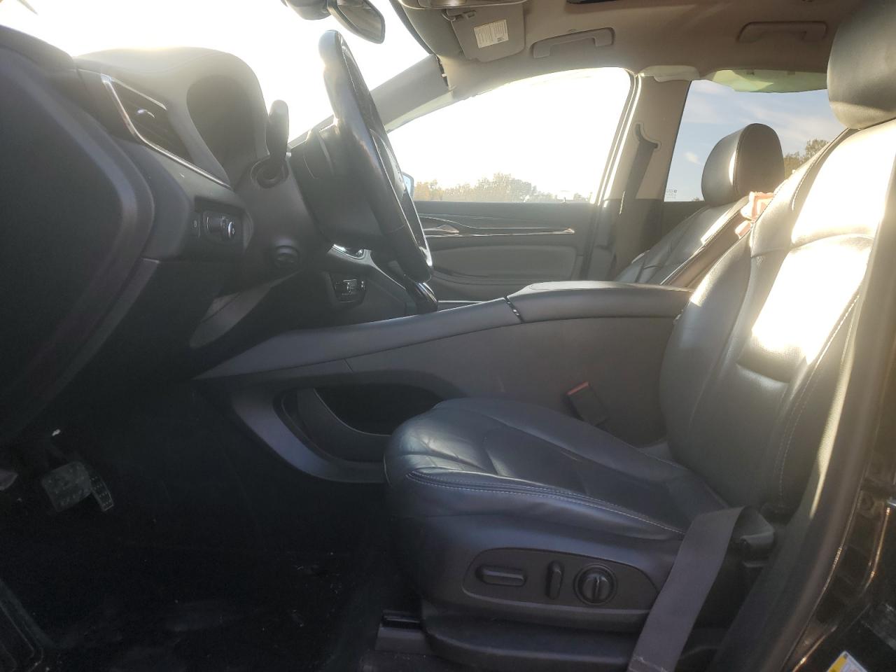 2018 Buick Enclave Premium VIN: 5GAERCKWXJJ227692 Lot: 92529895