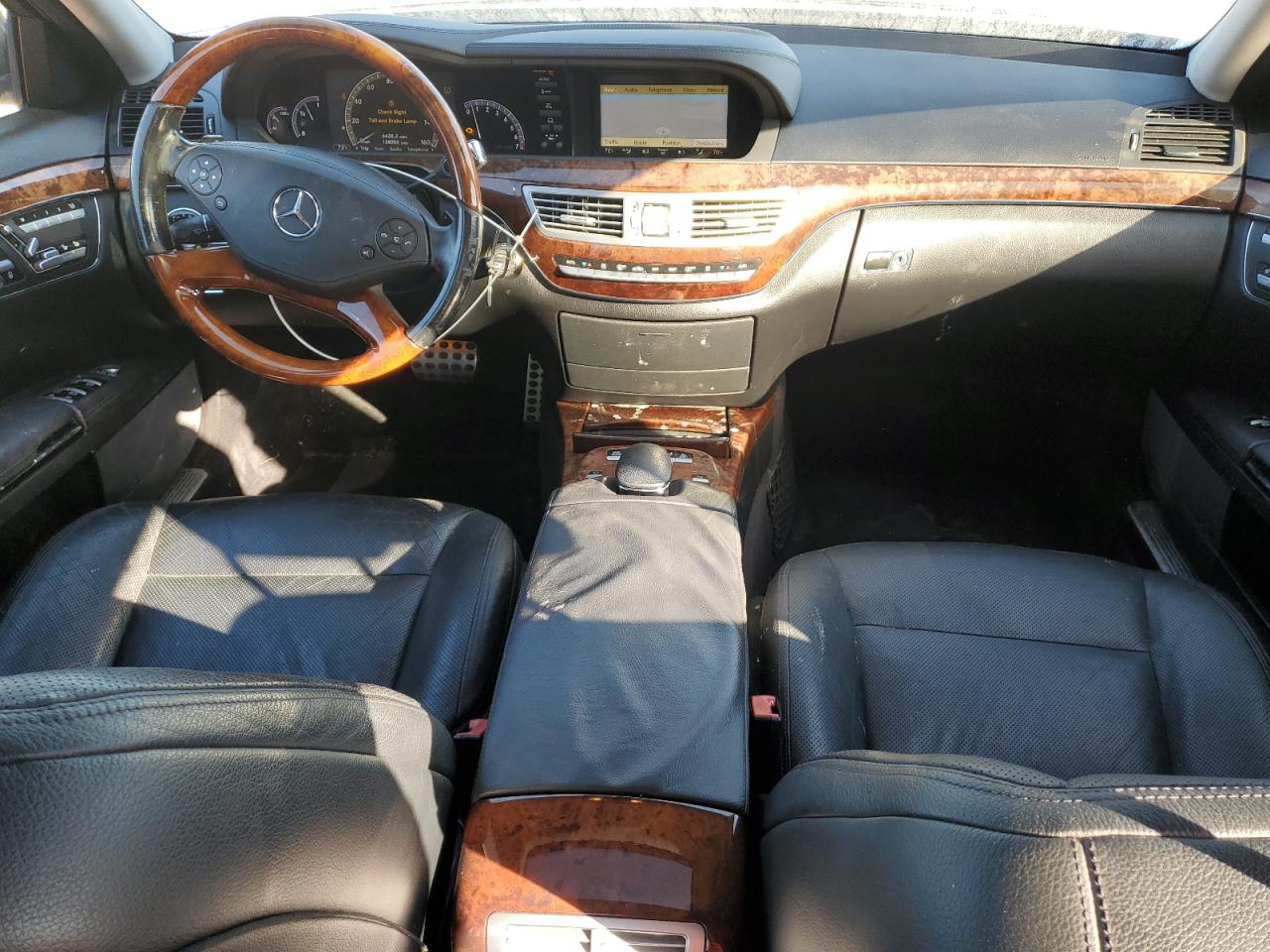 2010 Mercedes-Benz S 550 VIN: WDDNG7BB1AA341983 Lot: 92900125