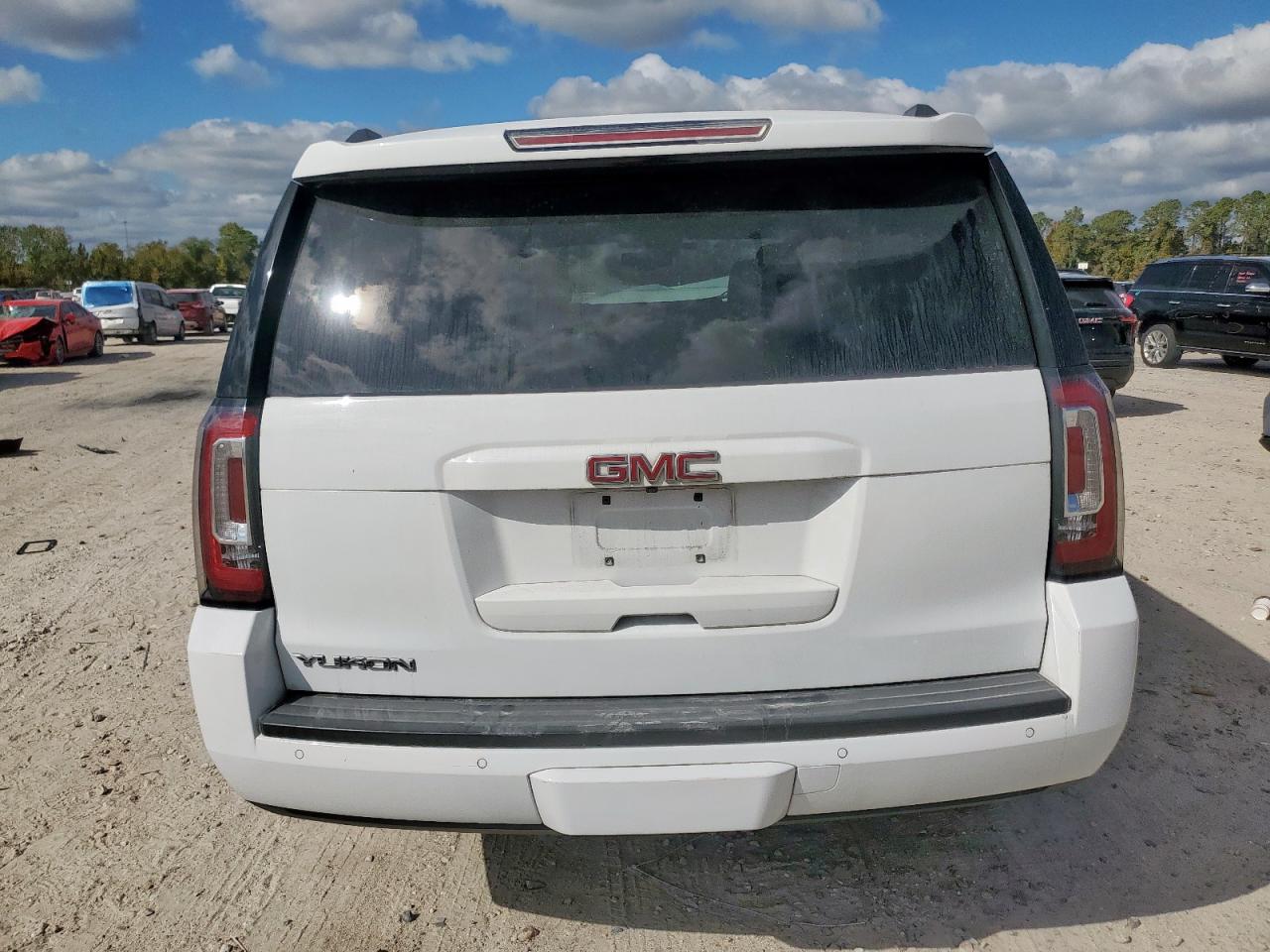 2019 GMC Yukon Slt VIN: 1GKS1BKC5KR229432 Lot: 92743095