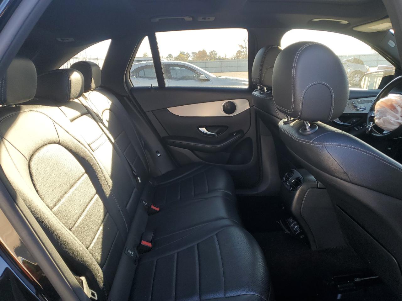 2017 Mercedes-Benz Glc 300 4Matic VIN: WDC0G4KB5HF138220 Lot: 90459425