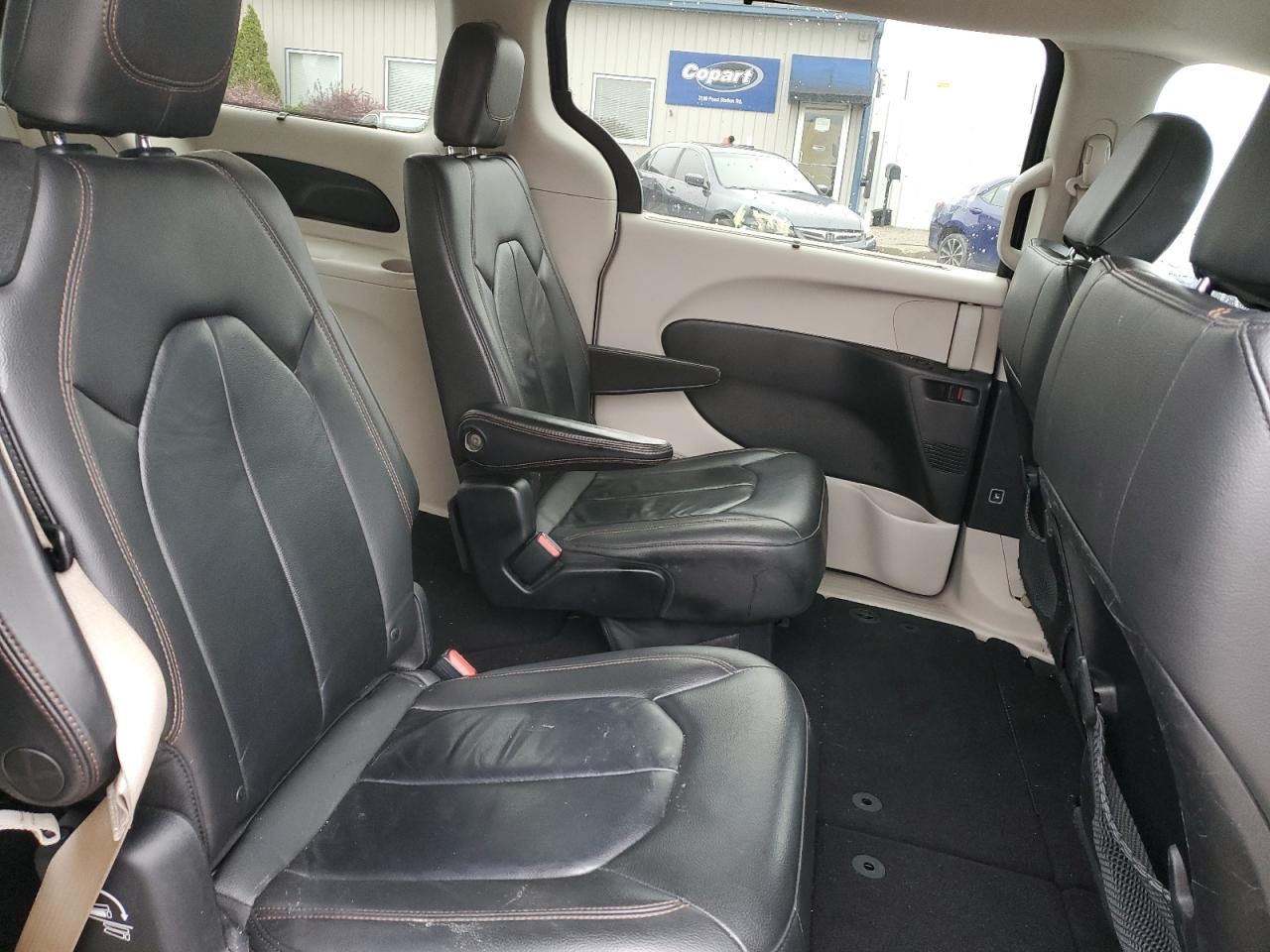 2017 Chrysler Pacifica Touring L VIN: 2C4RC1BG2HR537016 Lot: 93210935