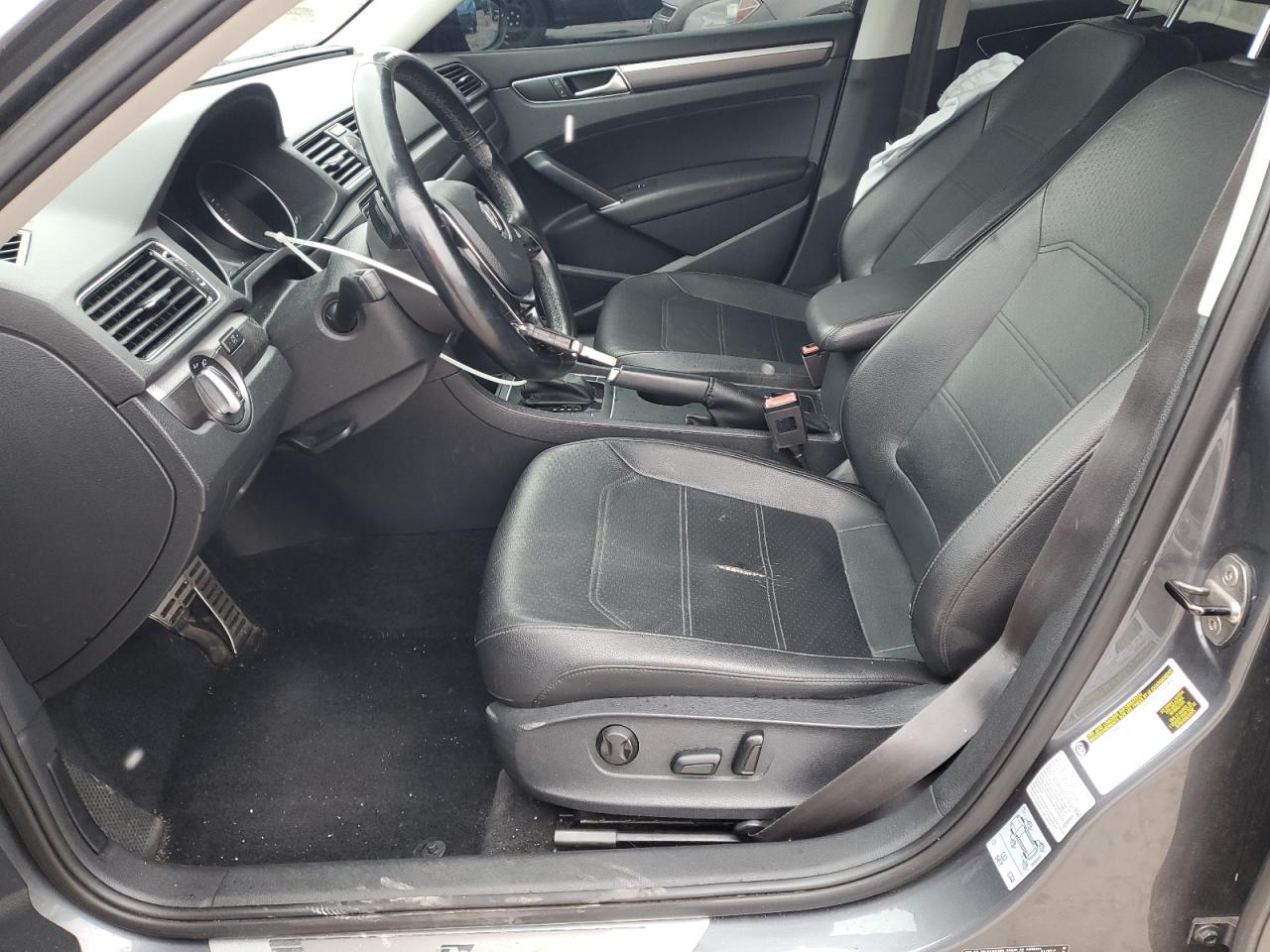 2017 Volkswagen Passat R-Line VIN: 1VWDT7A39HC046668 Lot: 92395605