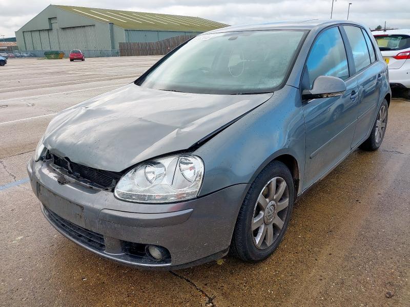 2004 VOLKSWAGEN GOLF 2.0 GT FSI 5DR for sale at Copart NEWBURY