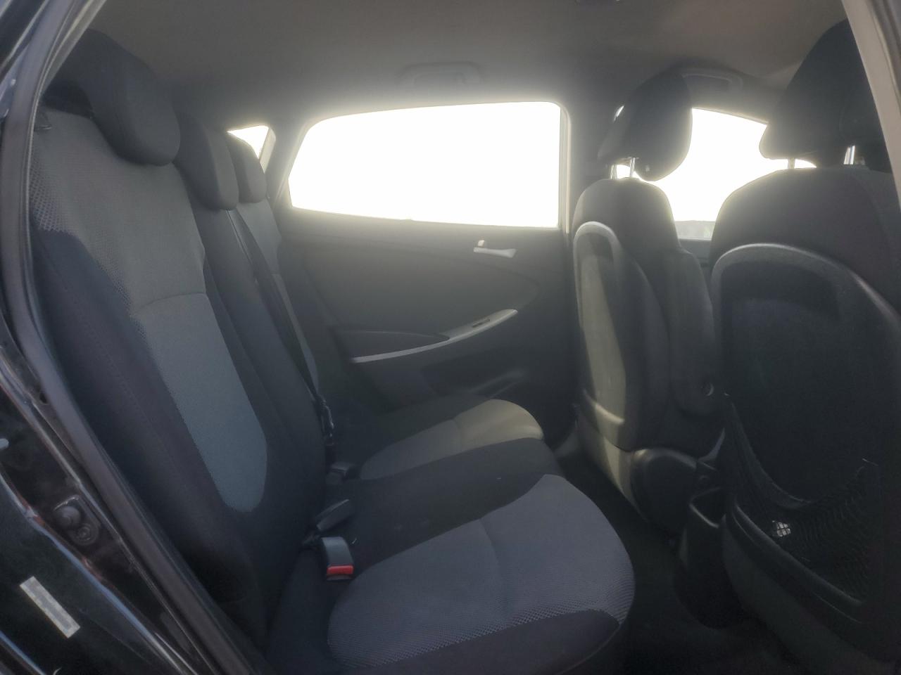 2013 Hyundai Accent Gls VIN: KMHCT5AE9DU083577 Lot: 92454255