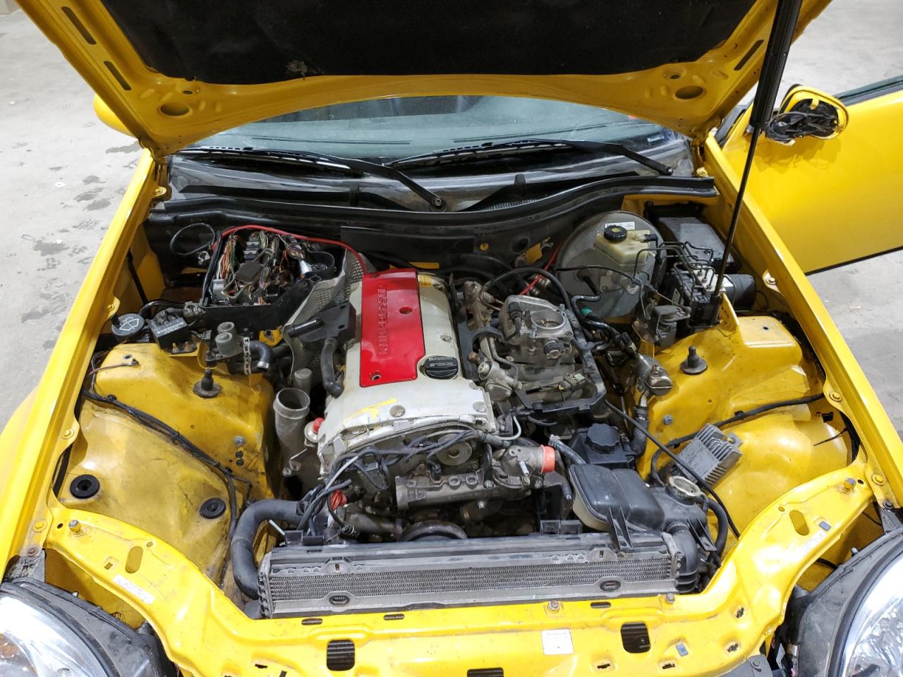 1998 Mercedes-Benz Slk 230 Kompressor VIN: WDBKK47F5WF024125 Lot: 92211255