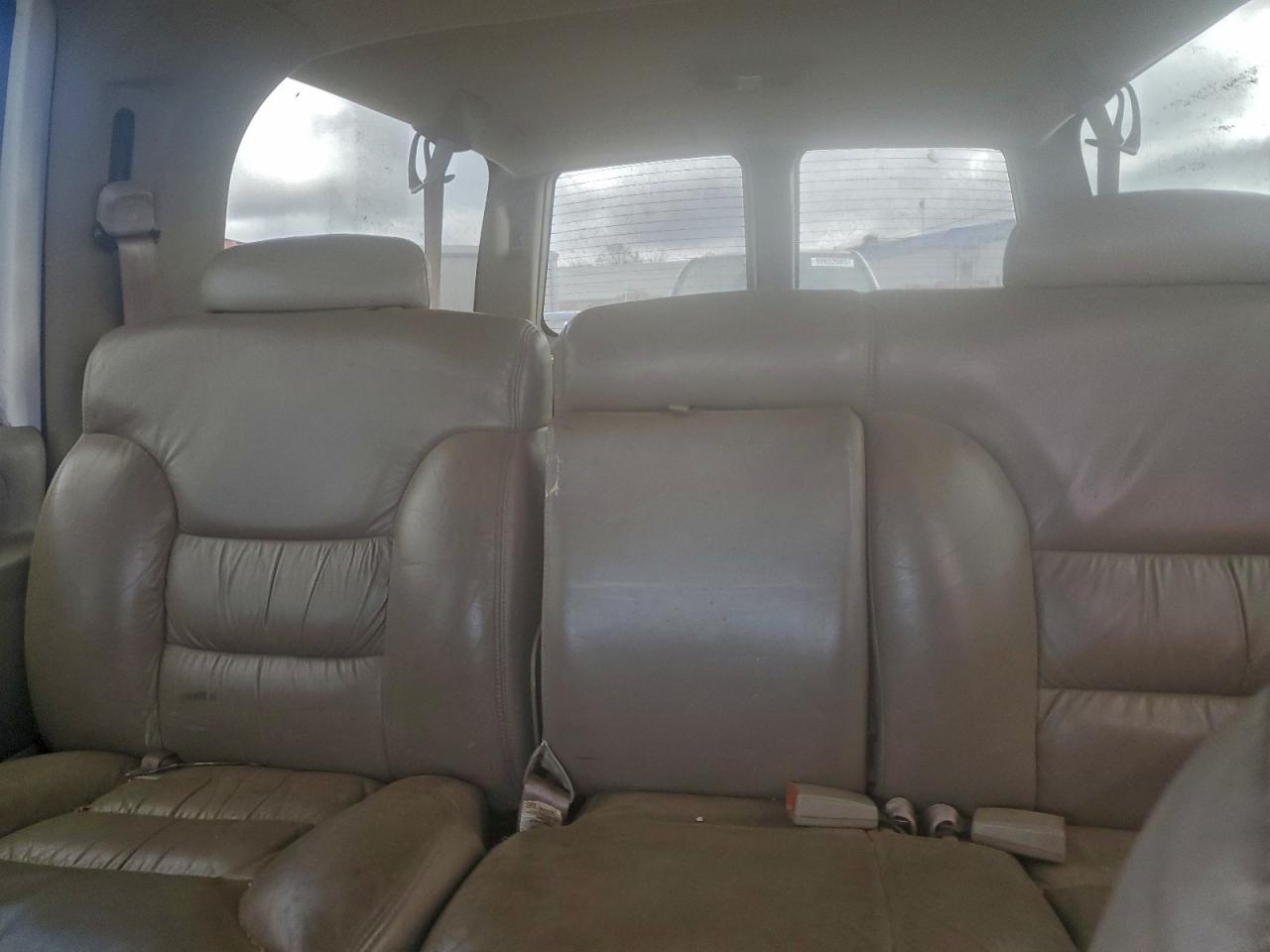 1999 GMC Suburban C1500 VIN: 1GKEC16R9XJ744651 Lot: 93876685