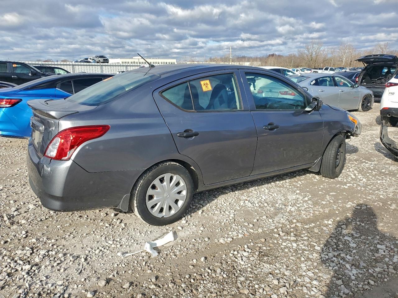 2017 Nissan Versa S VIN: 3N1CN7AP1HL881442 Lot: 94478675