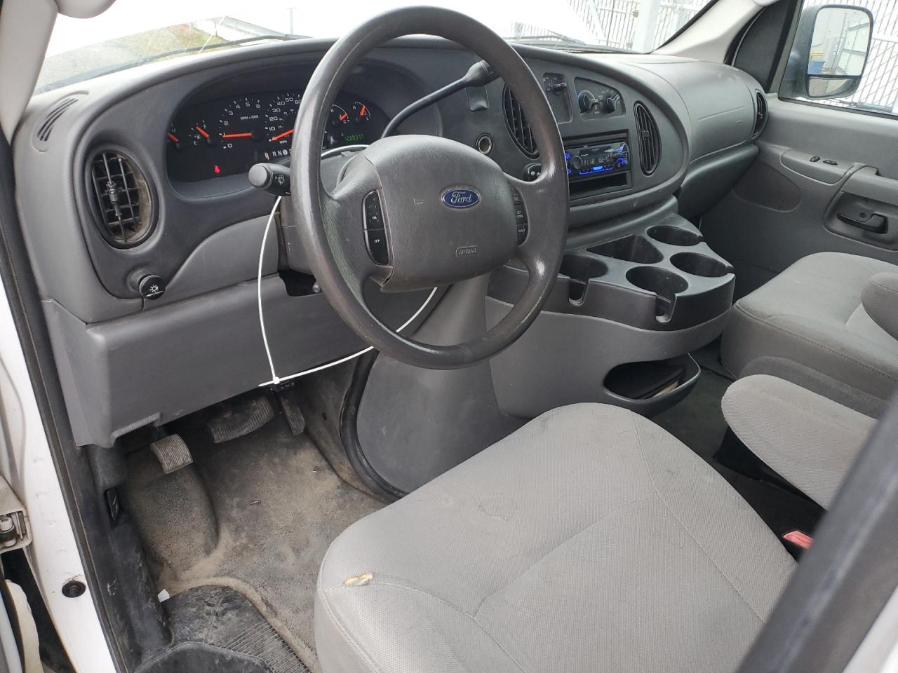 2008 Ford E250 Utility / Service Van VIN: 1FTNE24W98DA88715 Lot: 91778845