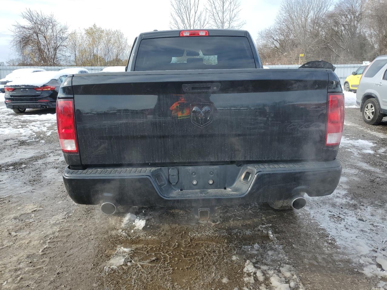 2018 Ram 1500 St VIN: 1C6RR7FT4JS261586 Lot: 93134645