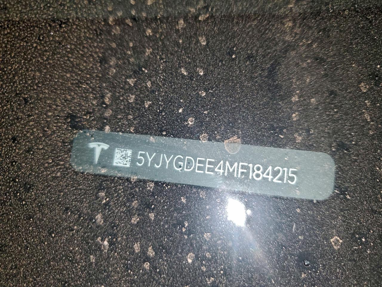 2021 Tesla Model Y VIN: 5YJYGDEE4MF184215 Lot: 93958095