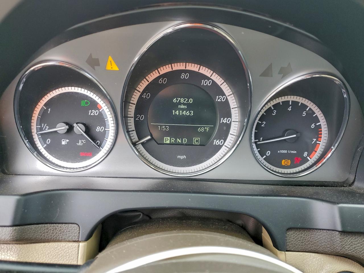 2010 Mercedes-Benz C 350 VIN: WDDGF5GB2AR088702 Lot: 94137735