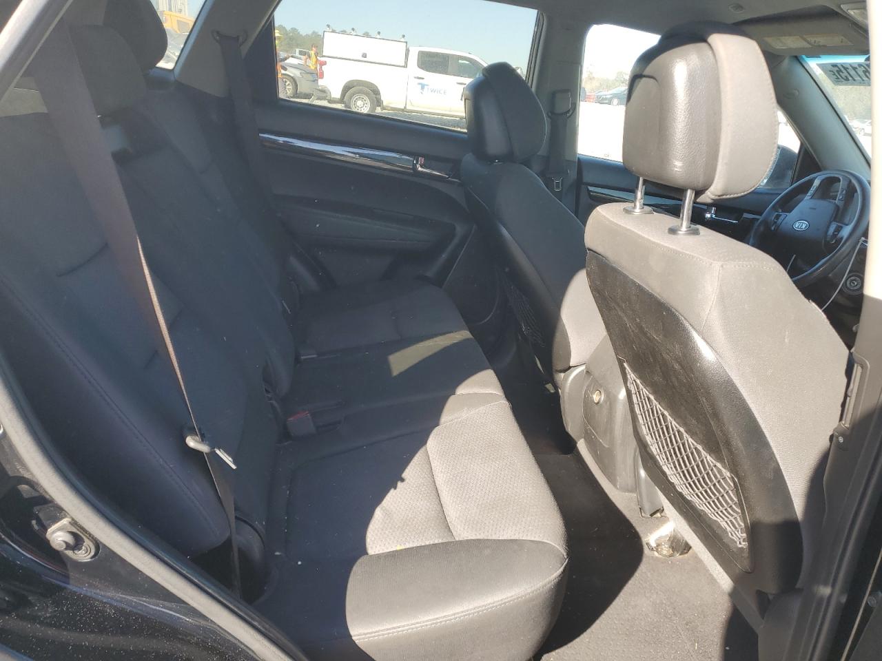 2012 Kia Sorento Base VIN: 5XYKT3A66CG203686 Lot: 92576115