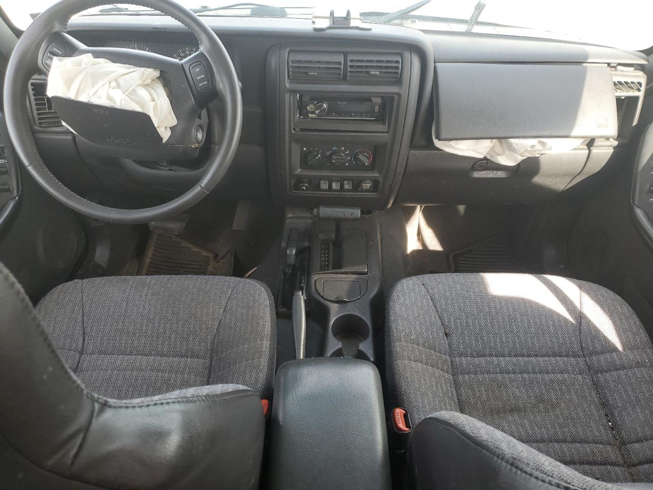 2000 Jeep Cherokee Sport VIN: 1J4FF48S4YL210157 Lot: 91168525