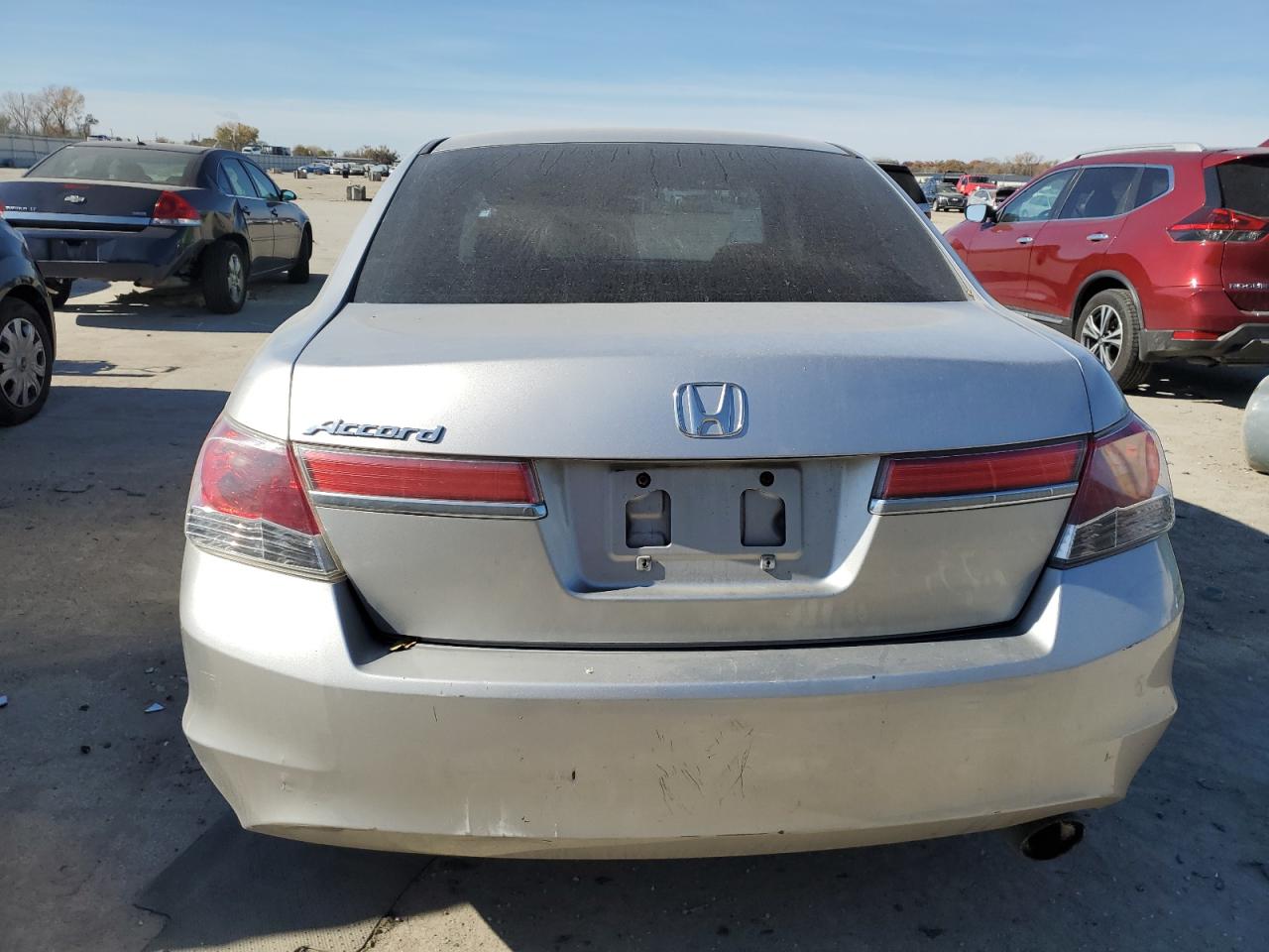 2011 Honda Accord Lx VIN: 1HGCP2F31BA052595 Lot: 92051875