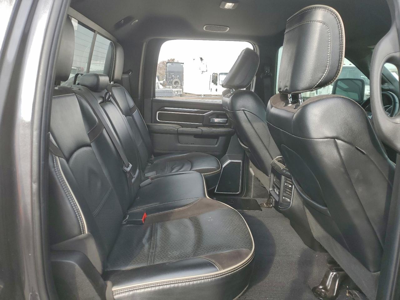 2023 Ram 3500 Laramie VIN: 3C63RRJL0PG522172 Lot: 92714685