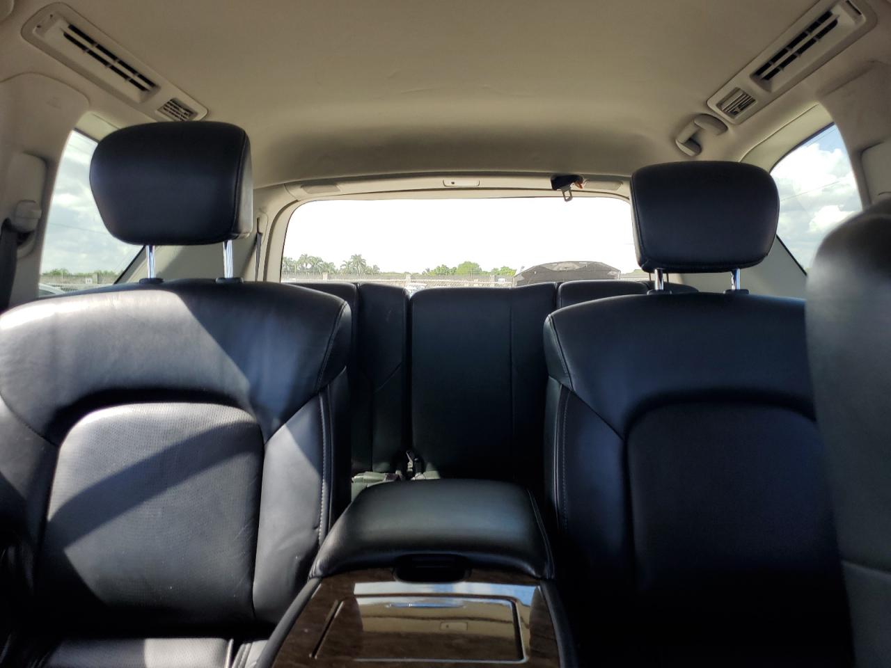 2017 Infiniti Qx80 Base VIN: JN8AZ2NF4H9642624 Lot: 90979945