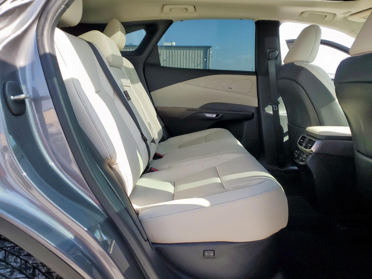 2023 Lexus Rx 350 Base VIN: 2T2BAMBA7PC014797 Lot: 93288555