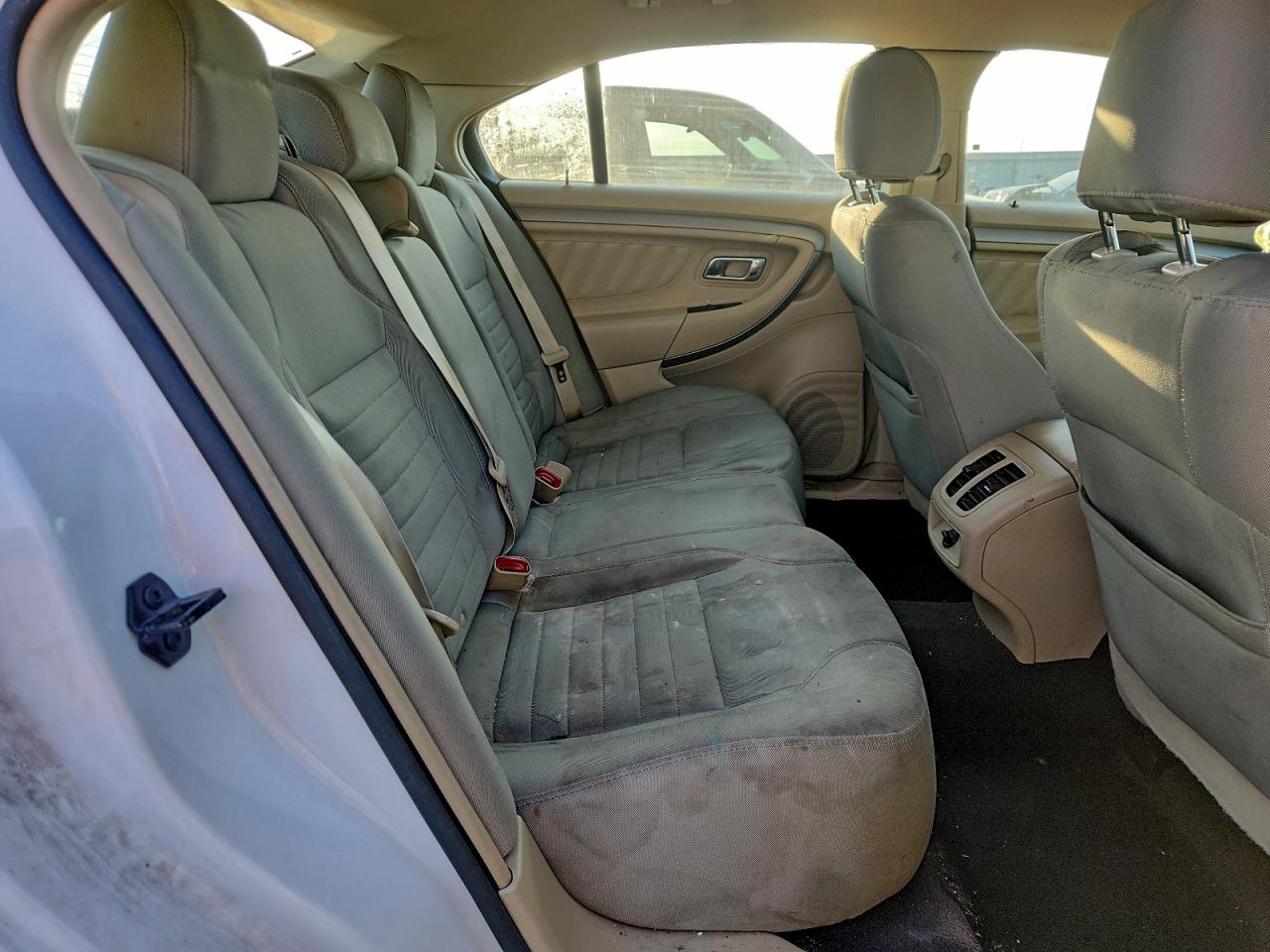 2014 Ford Taurus Se VIN: 1FAHP2D89EG144791 Lot: 93553075