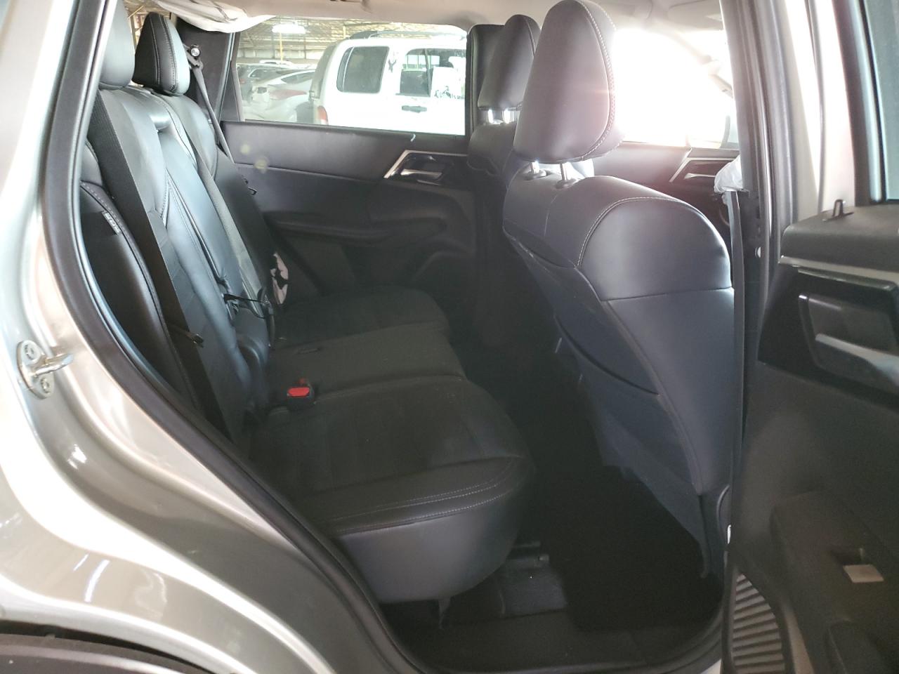 2023 Mitsubishi Outlander Se VIN: JA4J3UA81PZ052499 Lot: 92875445