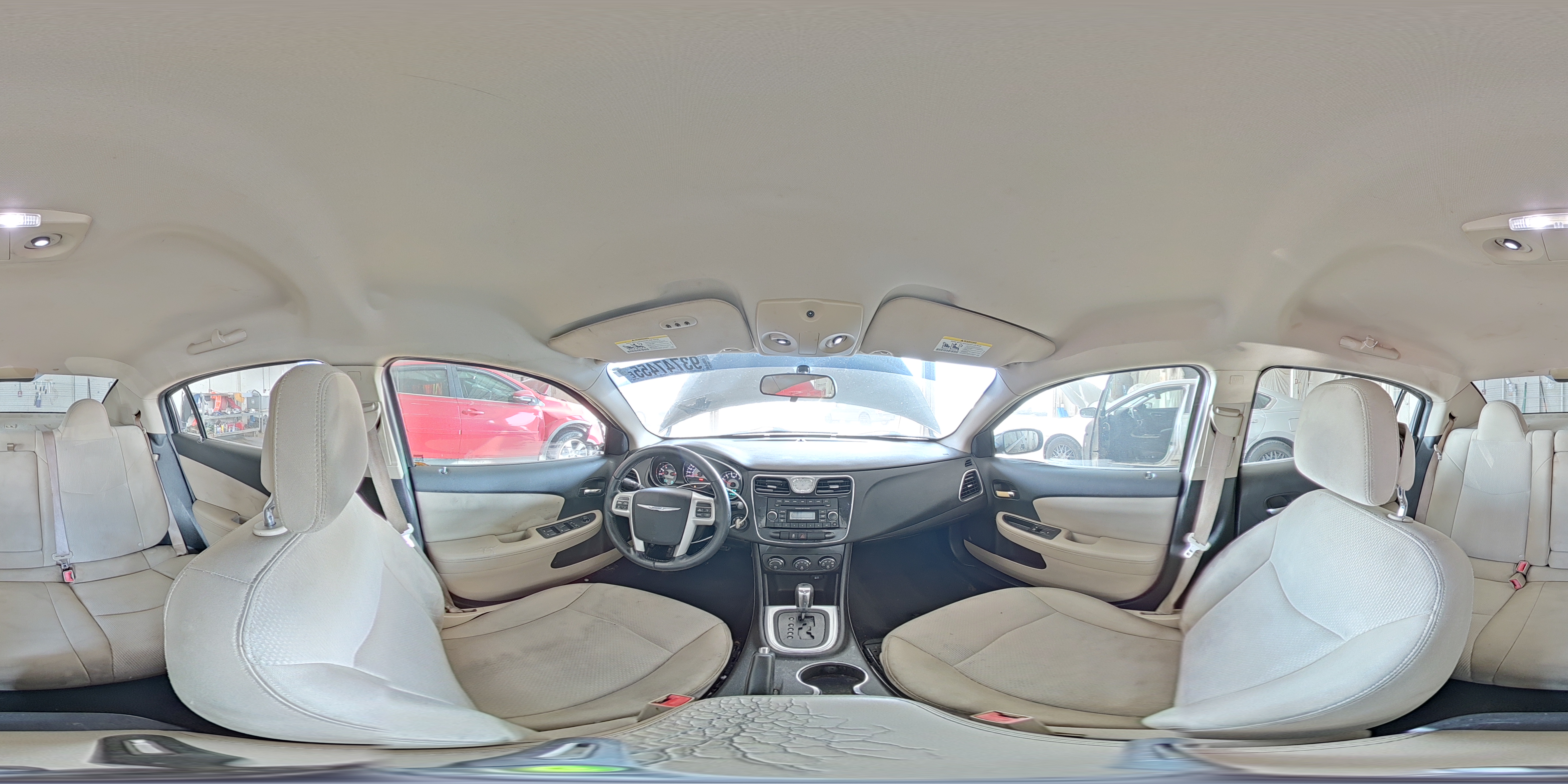 2013 Chrysler 200 Touring VIN: 1C3CCBBBXDN588792 Lot: 93747455