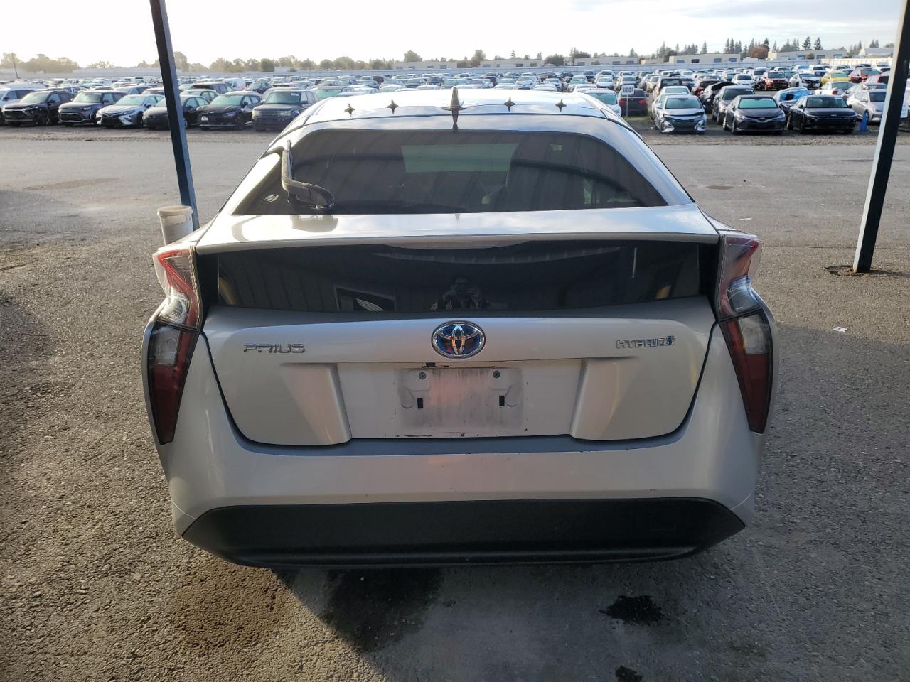 2017 Toyota Prius VIN: JTDKBRFU4H3037693 Lot: 91901035