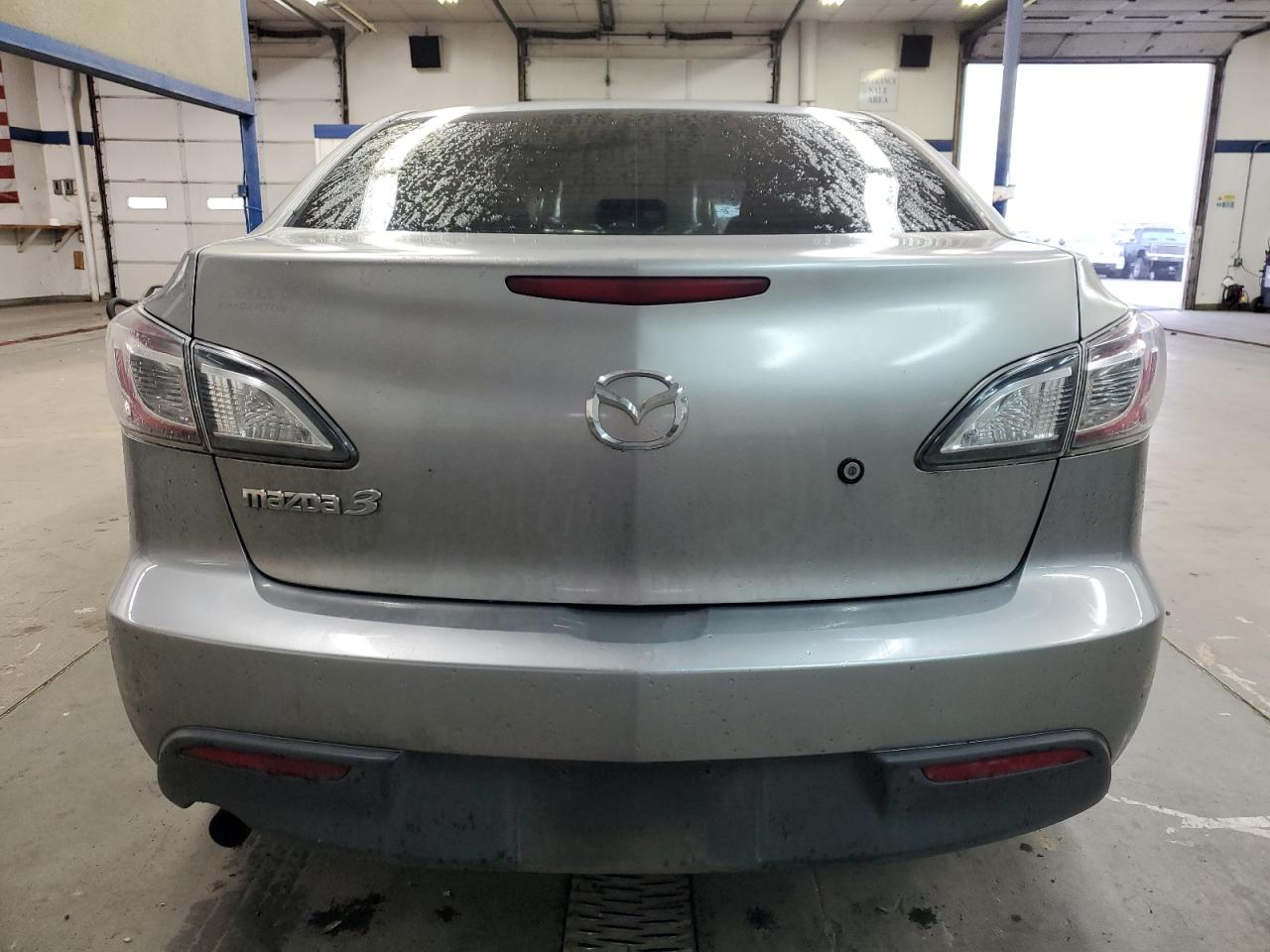 2011 Mazda 3 I VIN: JM1BL1UF7B1378186 Lot: 93247155